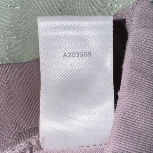 LOGO by Lori Goldstein purple capri pants. Size SP GUC💜 - Picture 9 of 9